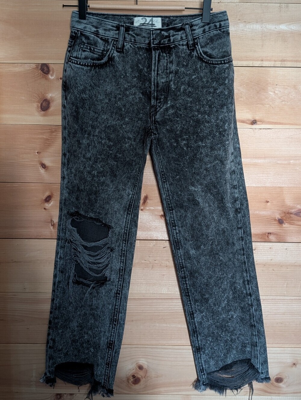 We The Free Maggies * 24 * nwot* Black Distress